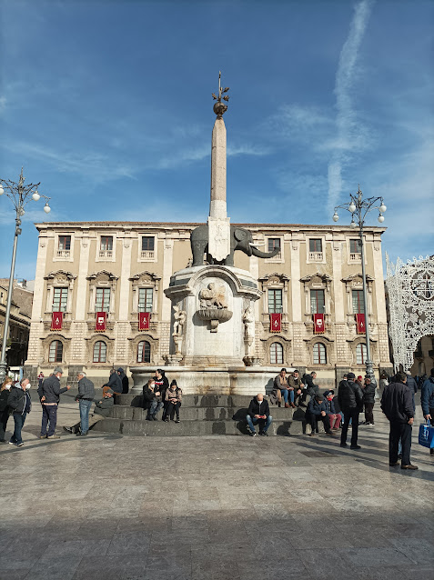 Statua dell'elefanta Catania