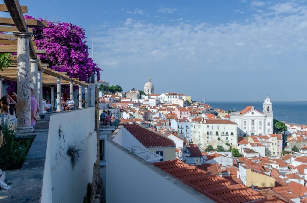 Lisbona Miradouro de Santa Luzia